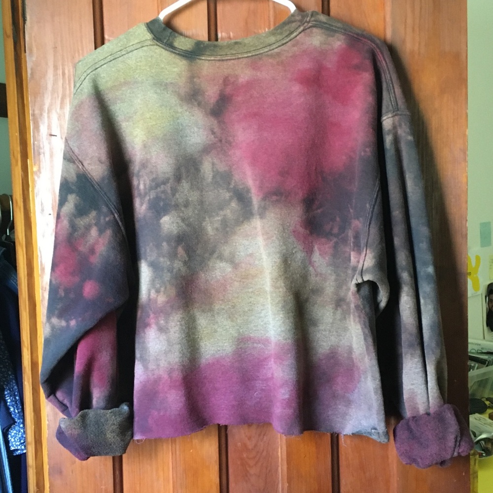 Distressed Grunge Tie Dye Cropped Sweatshirt - Picture 2 of 3